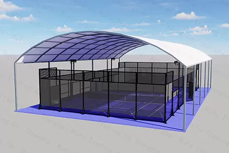 Se trata de dos tejados divididos en forma de arco uno al lado del otro para pistas de pádel.