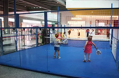 pista de pádel para niños